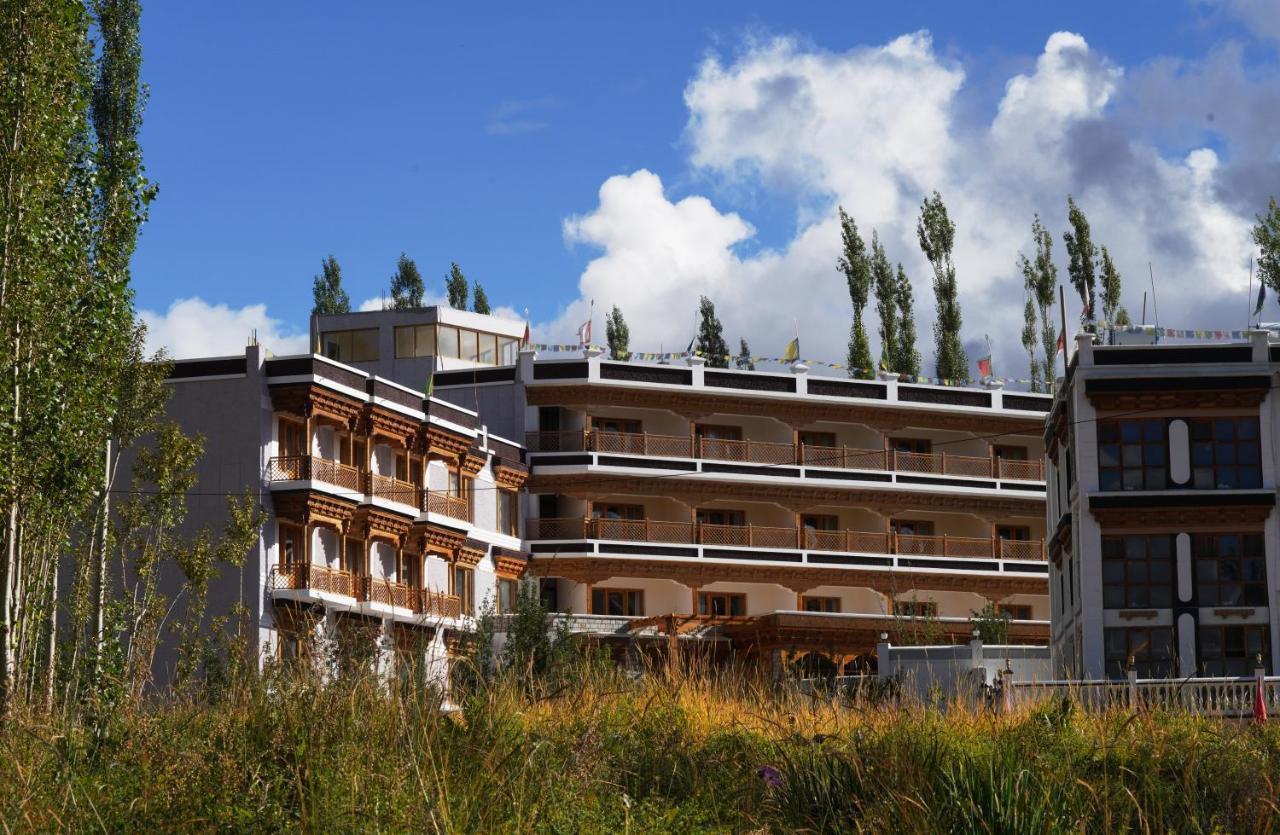 Hotel The Grand Khasdan Leh Exterior photo